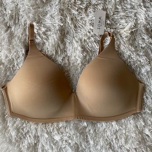Soma Vanishing 360 Wireless Bra 34C NWT